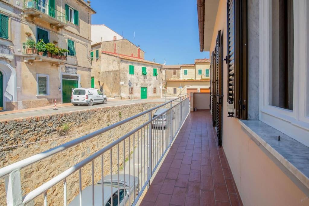 Alba Del Mare Apartment Capoliveri  Exterior photo