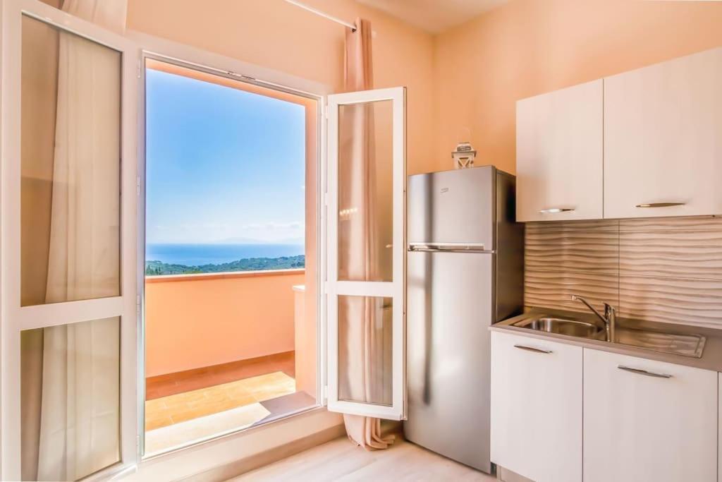 Alba Del Mare Apartment Capoliveri  Exterior photo